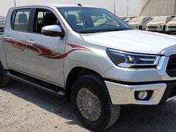 Wit Nieuw 2025 Toyota HiLux SR5 Pickup | € 625.960