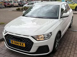 Wit Gebruikt 2021 Audi A1 Hatchback | € 17.500 (Super prijs)