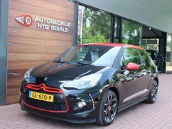 Zwart, metallic lak Gebruikt 2015 DS Automobiles DS3 Hatchback | € 7.995 (Eerlijke prijs)