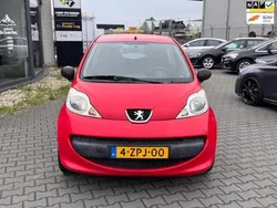 Rood Gebruikt 2007 Peugeot 107 Hatchback | € 1.500 (Goede deal)