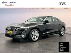Zwart Gebruikt 2024 Audi A5 Advanced Coupé | € 49.950 (Duur)