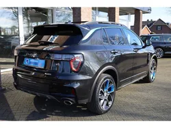 Zwart Gebruikt 2022 Lynk & Co 01 SUV | € 24.890 (Goede deal)