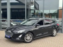 Zwart Gebruikt 2020 Ford Focus Cool & Connect Stationwagen | € 11.950 (Goede deal)