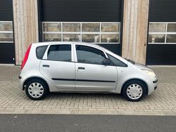 Grijs Gebruikt 2008 Mitsubishi Colt Hatchback | € 950 (Eerlijke prijs)