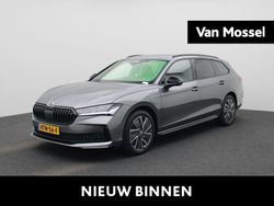 Grijs Gebruikt 2025 Skoda Superb Business Line Stationwagen | € 45.900