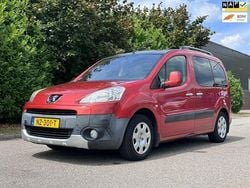 Rood Gebruikt 2010 Peugeot Partner Tepee Style MPV | € 5.950 (Eerlijke prijs)