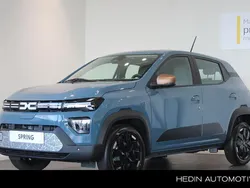 Blauw Nieuw 2025 Dacia Spring Extreme Hatchback | € 19.950 (Iets duurder)