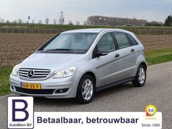 Grijs Gebruikt 2008 Mercedes B200 MPV | € 6.950 (Eerlijke prijs)