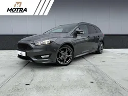 Grijs Gebruikt 2018 Ford Focus ST-Line Stationwagen | € 11.645 (Eerlijke prijs)