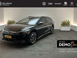 Zwart Gebruikt 2025 VW ID.7 Pro Stationwagen | € 54.900 (Eerlijke prijs)