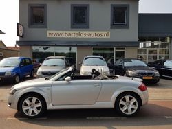 Grijs Gebruikt 2003 Audi TT Roadster Cabriolet | € 5.950 (Eerlijke prijs)