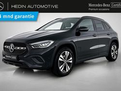 Zwart Gebruikt 2021 Mercedes GLA200 Luxury SUV | € 32.490 (Goede deal)