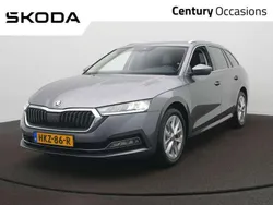 Grijs Gebruikt 2023 Skoda Octavia Business Line Stationwagen | € 31.900 (Eerlijke prijs)