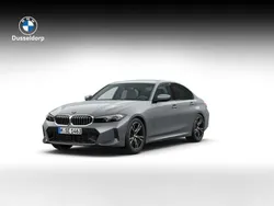 Grijs, metallic lak Nieuw 2024 BMW 318 Comfort Edition Sedan | € 64.016