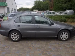 Grijs Gebruikt 2005 Seat Toledo Sedan | € 950