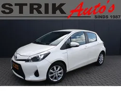 Wit Gebruikt 2014 Toyota Yaris Hatchback | € 14.389 (Eerlijke prijs)