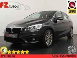 Zwart (metallic) Gebruikt 2016 BMW 225 Active Tourer Executive MPV | € 13.445 (Goede deal)