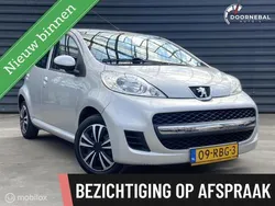 Grijs Gebruikt 2011 Peugeot 107 Hatchback | € 3.240 (Eerlijke prijs)