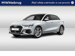 Wit Gebruikt 2022 Audi A3 Sportback e-tron S-Line Hatchback | € 33.950 (Iets duurder)