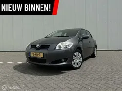 Grijs Gebruikt 2007 Toyota Auris Business Edition Hatchback | € 3.450 (Eerlijke prijs)