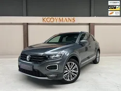 Grijs Gebruikt 2019 VW T-Roc Business SUV | € 23.995 (Eerlijke prijs)