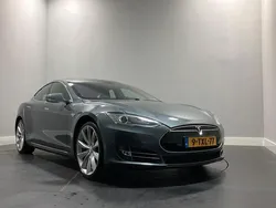Grijs Gebruikt 2014 Tesla Model S Sedan | € 15.850 (Goede deal)