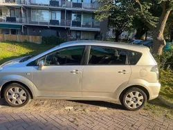 Zilver Gebruikt 2006 Toyota Corolla Verso Sol MPV | € 3.000 (Goede deal)