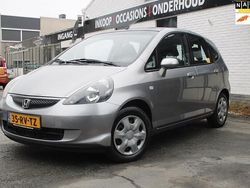 Grijs Gebruikt 2005 Honda Jazz Cool Hatchback | € 2.600 (Eerlijke prijs)
