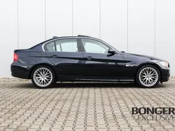 Blauw, metallic lak Gebruikt 2008 BMW 325 Sedan | € 9.999 (Iets duurder)