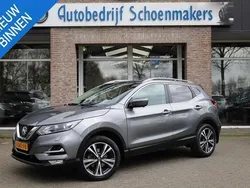 Grijs Gebruikt 2018 Nissan Qashqai N-Connecta SUV | € 15.350 (Eerlijke prijs)