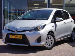 Grijs Gebruikt 2012 Toyota Yaris Hybrid Hatchback | € 10.499 (Iets duurder)