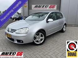 Grijs Gebruikt 2004 VW Golf IV Comfortline Hatchback | € 1.895 (Eerlijke prijs)
