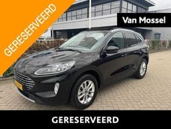 Zwart Gebruikt 2022 Ford Kuga Titanium X SUV | € 25.845 (Eerlijke prijs)