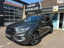 Grijs Gebruikt 2018 Ford Kuga ST-Line SUV | € 22.650 (Iets duurder)