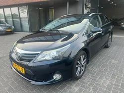 Grijs Gebruikt 2013 Toyota Avensis Business Edition Stationwagen | € 6.195 (Eerlijke prijs)