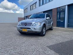 Zilver Gebruikt 2002 Mercedes ML55 AMG AMG SUV | € 8.499