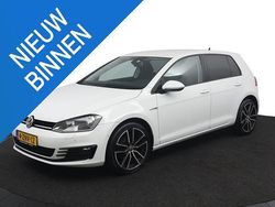 Wit Gebruikt 2014 VW Golf VII Highline Hatchback | € 10.700 (Eerlijke prijs)