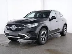 Donker obsidiaanzwart metallic Gebruikt 2025 Mercedes GLC300 Luxury SUV | € 64.945