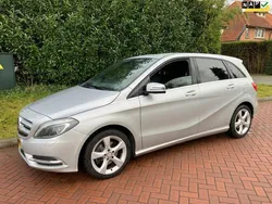 Grijs Gebruikt 2012 Mercedes B180 Ambition MPV | € 6.250 (Eerlijke prijs)
