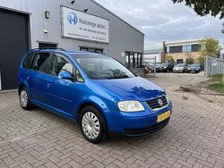 Blauw Gebruikt 2004 VW Touran MPV | € 849 (Eerlijke prijs)