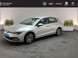 Zilver Gebruikt 2022 VW Golf VIII Style Hatchback | € 25.950 (Super prijs)