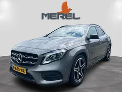 Grijs Gebruikt 2019 Mercedes GLA180 Business SUV | € 24.945 (Iets duurder)