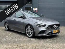 Grijs Gebruikt 2019 Mercedes B200 Premium Plus MPV | € 21.900 (Eerlijke prijs)