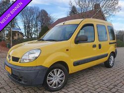 Geel Gebruikt 2003 Renault Kangoo MPV | € 1.495 (Goede deal)