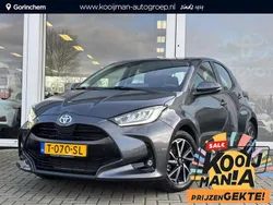 Grijs Gebruikt 2023 Toyota Yaris Hybrid Hatchback | € 25.900 (Iets duurder)