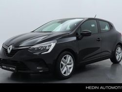 Zwart Gebruikt 2022 Renault Clio V Play Hatchback | € 15.445 (Eerlijke prijs)