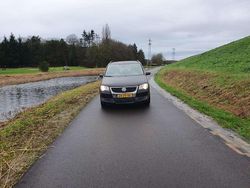 Zwart Gebruikt 2008 VW Touran MPV | € 2.750 (Super prijs)