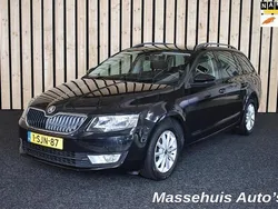 Zwart Gebruikt 2013 Skoda Octavia Business Line Stationwagen | € 7.900 (Eerlijke prijs)