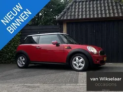 Rood Gebruikt 2009 Mini ONE Business Hatchback | € 4.995 (Eerlijke prijs)