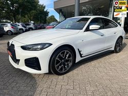 Wit Gebruikt 2022 BMW 420 Executive Coupé | € 39.940 (Eerlijke prijs)